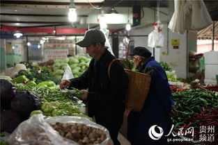 玉屏退伍軍人萬功建 低價銷售蔬菜 讓百姓得實惠