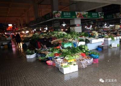 這是一組蒼南街頭真實的照片!看完都臉紅了.